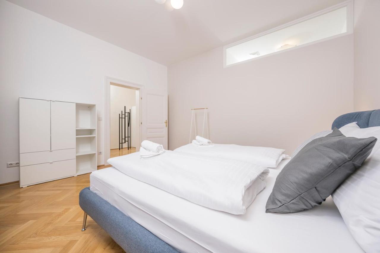Luxury Suites Liechtenstein فيينا المظهر الخارجي الصورة