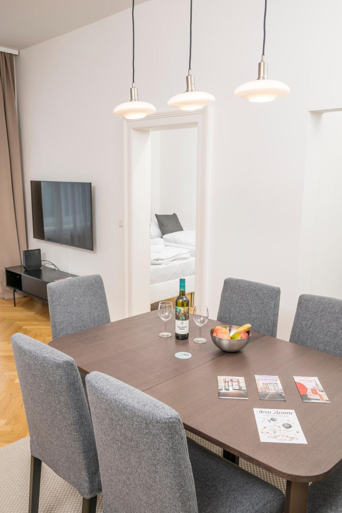 Luxury Suites Liechtenstein فيينا المظهر الخارجي الصورة
